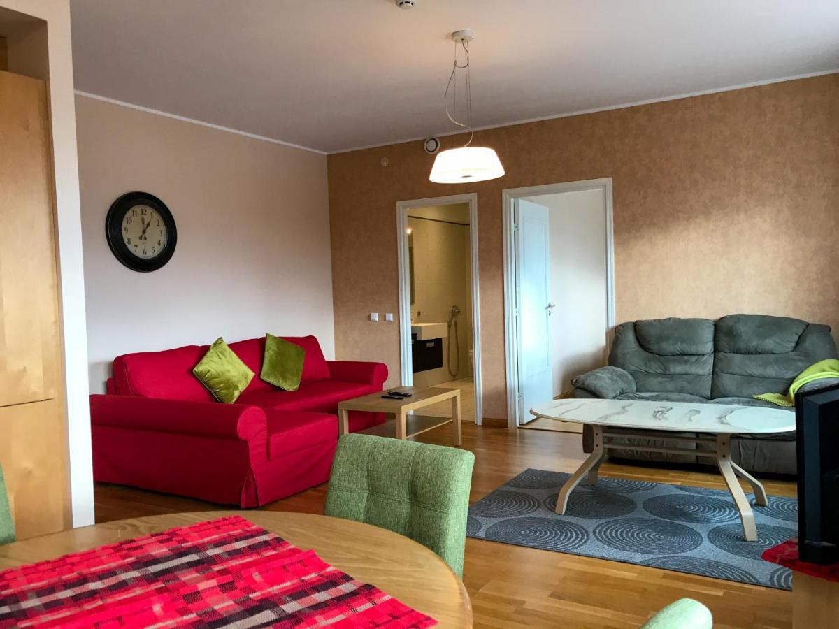 Large, Comfortable, Quiet - Luxury Apartment Minutes From Old Town Tallinn Bagian luar foto